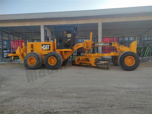 Kiralık-CATERPILLAR-Greyder-21-14500-31584-1