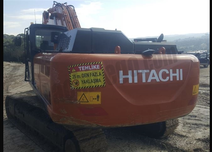 Satılık-HITACHI-Ekskavatörler (Kazici)-39-2060-31640-2