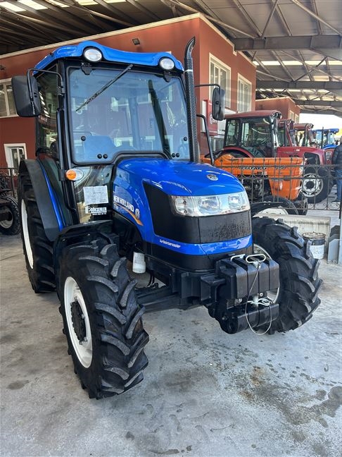 Kiralık-NEW HOLLAND-Traktör-12-1-31785-2