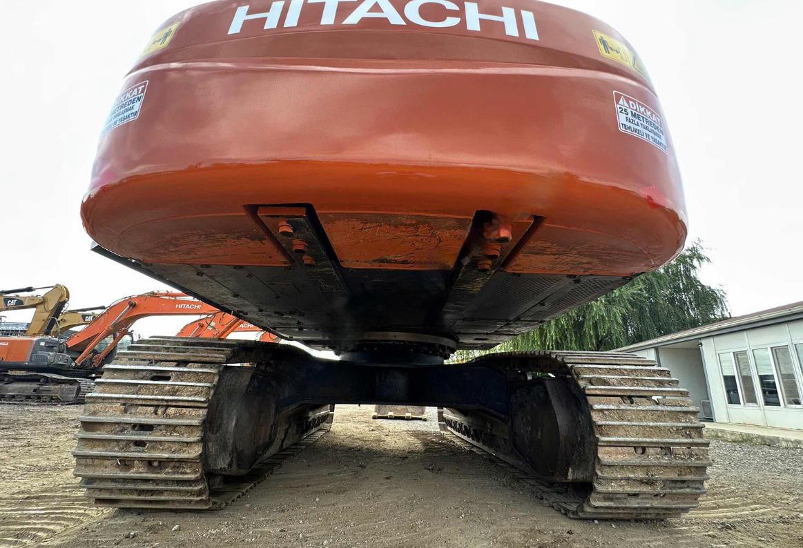 Satılık-HITACHI-Ekskavatörler (Kazici)-40-15022-32080-2