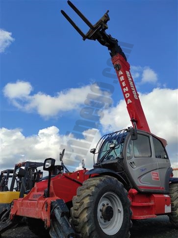 Kiralık-MANITOU-Telehandler-4-18metre-13711-1