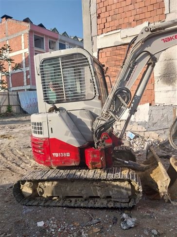 Satılık-TAKEUCHI-Mini Ekskavatörler (Mini Kazici)-4-650-30603-1