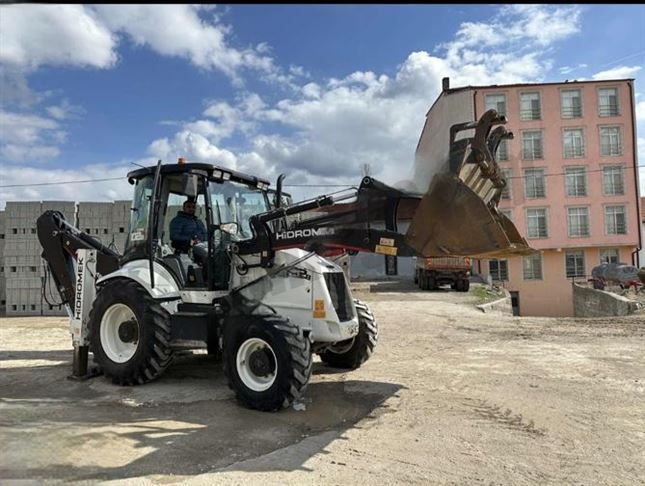 Satılık-HIDROMEK-Beko Loder (Kazici-Yükleyici)-9.1-7300-30744-1