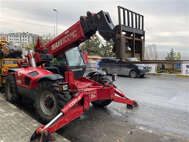 Satılık-MANITOU-Telehandler-3-nullmetre-30751-3