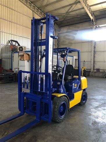 Satılık-KOMATSU-Forklift-3-7500-30753-1