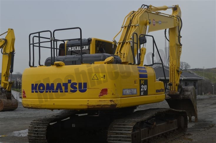 Satılık-KOMATSU-Ekskavatörler (Kazici)-20.8-4900-30785-3