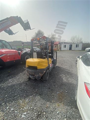 Satılık-TEU-Forklift-3-1500-30793-1