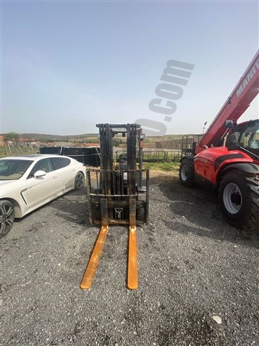 Satılık-TEU-Forklift-3-1500-30793-3