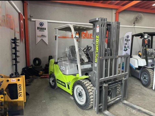 Satılık-ZOOMLION-Forklift-3-0-31256-1