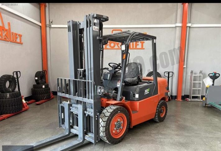 Satılık-LONKING-Forklift-3-0-31266-2